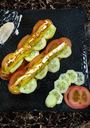 A picture of Veg hot dog.