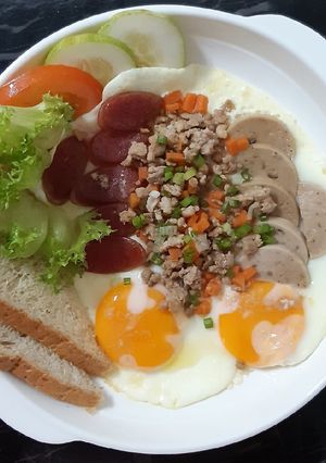 รูปของ "Pan Eggs" Breakfast Thai Style ไข่กระทะแบบไม่มีถาดไข่กระทะ🍳😊