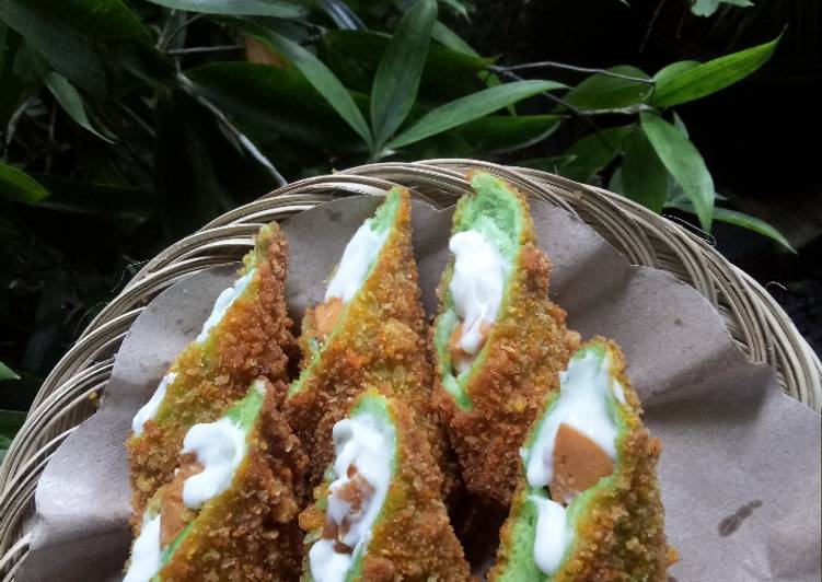  Resep  Roti  goreng isi  mayo  dan sosis  oleh opeliani 