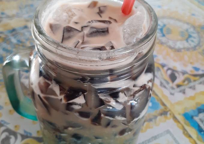 Cara Gampang Menyiapkan 2.Ice cappucino cincau Anti Gagal