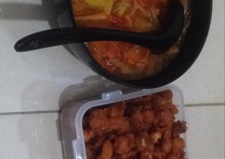 Bagaimana Membuat Udang Saus Asam Manis yang Bikin Ngiler
