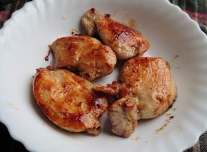 Hình của món Lườn gà tẩm mật ong.