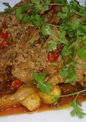 Hình của món Cá ngừ đại dương vị cà ri cay.