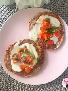 Una foto de Molletes fit