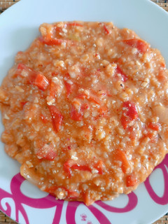 Φωτογραφία της συνταγής Oatmeal πικάντικο με ντομάτα και πιπεριά