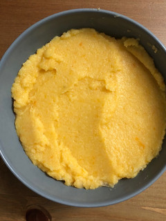 Una foto de Crema de coliflor, zanahoria y cebolla