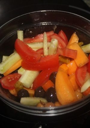 Una foto de Ensalada picante a bastoncitos