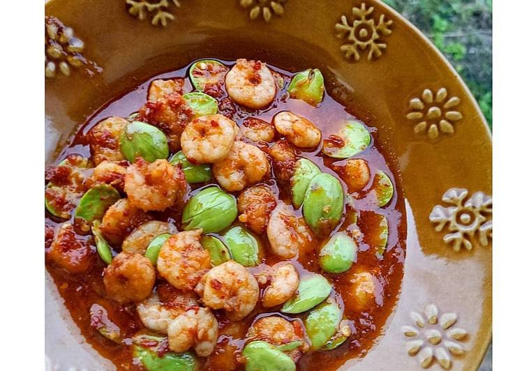 Langkah Mudah untuk Membuat SAmbal udang petai yang Lezat Sekali