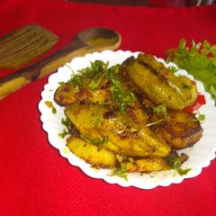 A picture of Aloo Parwal ki Kalonji.