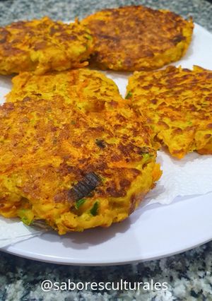 Una foto de 🫓 Croquetas de Zanahoria, Zapallito Verde y Avena 🥕