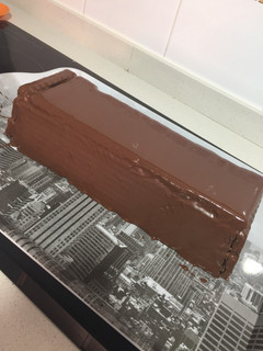 Una foto de Kinder bueno gigante