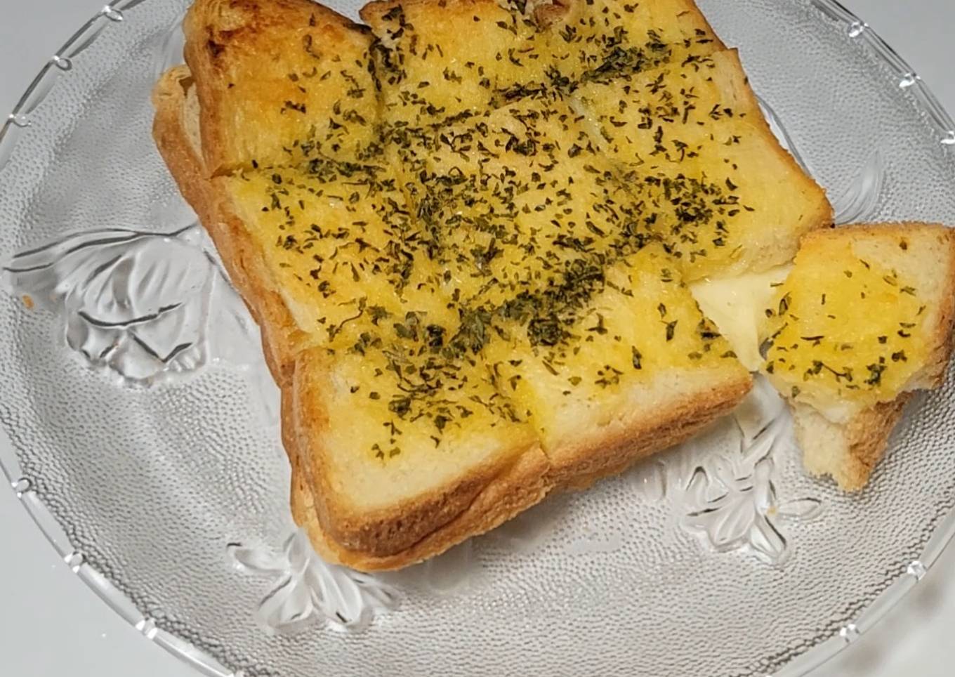 Garlic Cheese Toast