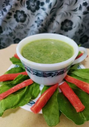 પાલક સૂપ (Palak Soup Recipe In Gujarati) રેસીપી મુખ્ય ફોટો