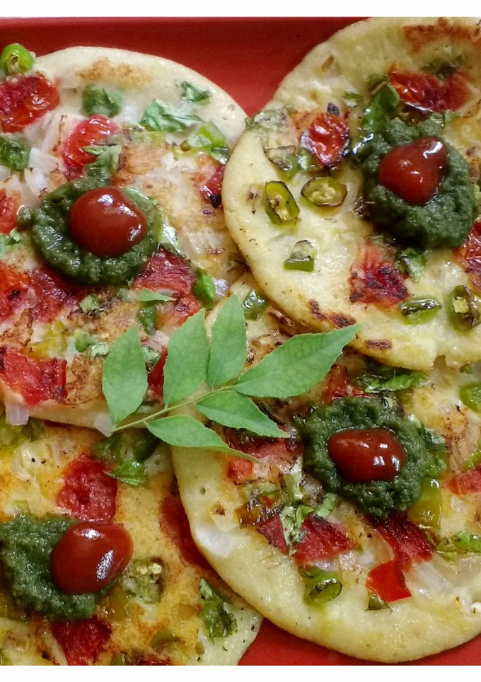 मिक्स दाल उत्तपम (Mix dal uttapam recipe in Hindi) रेसिपी मुख्य फोटो