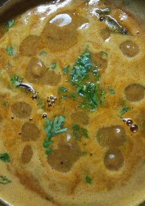 A picture of Black chana curry.