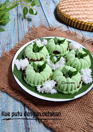 Foto resep Kue putu dengan cetakan