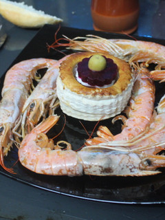 Una foto de Gambas con volovanes