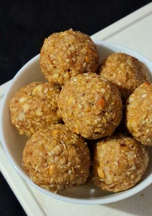A picture of Sesame Energy Balls.