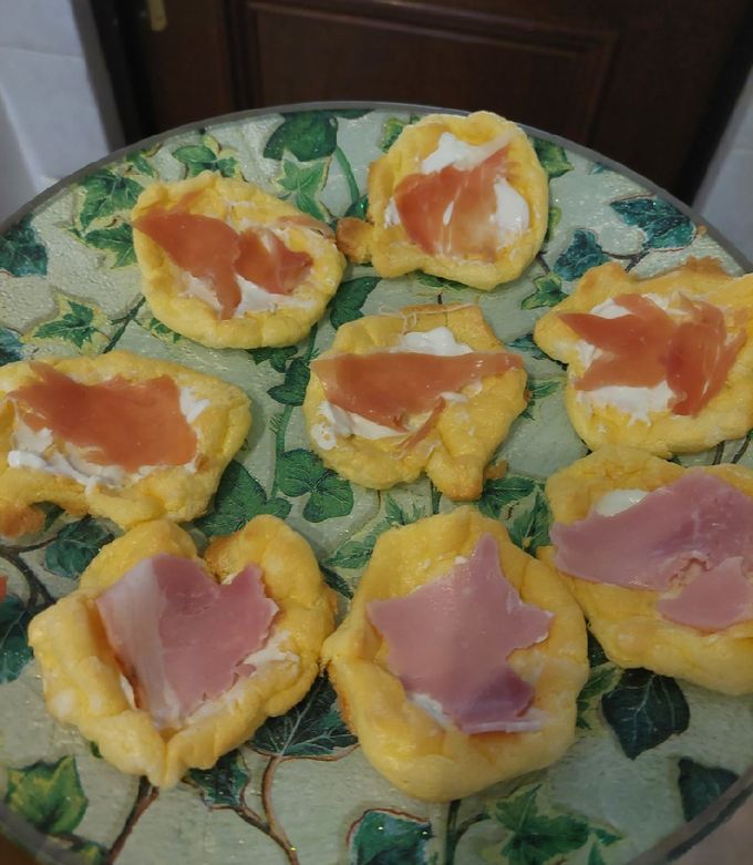 Una foto de Canapés nube keto