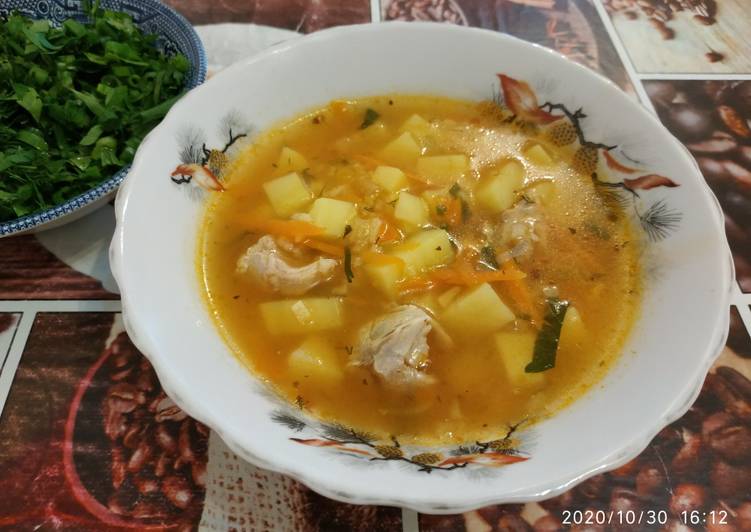 Томатный суп с рисом