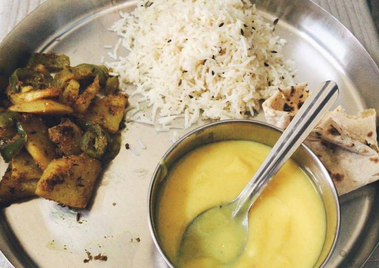 Jeera Rice with Potato Capsicum