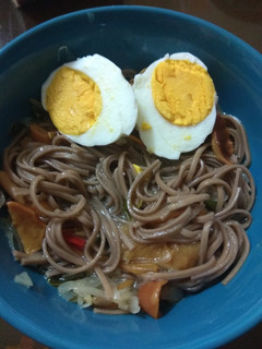Una foto de Sopa de fideos soba