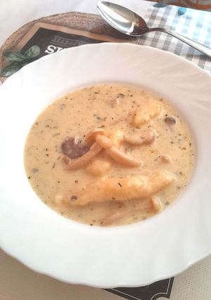 Cseh gombaleves (kulajda leves) recept fotója