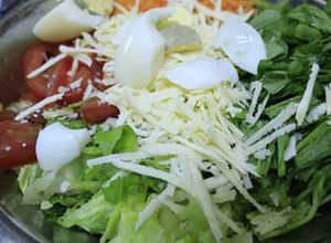 Una foto de Ensalada para acompañar parrillada o barbacoa