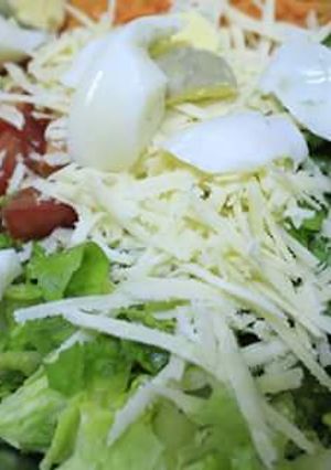 Una foto de Ensalada para acompañar parrillada o barbacoa
