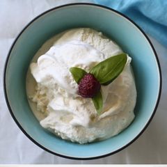 A picture of Banana ice cream (vegan and sugar free).