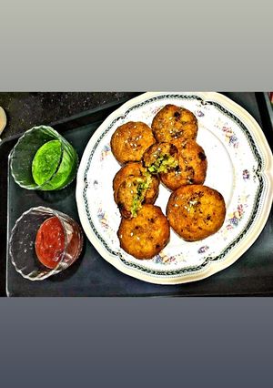 A picture of Surti Matar Pattice.