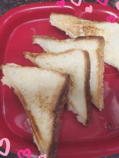 मलाई सैंडविच (Malai Sandwich recipe in Hindi) रेसिपी मुख्य फोटो