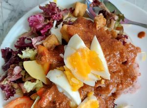 Foto resep Gado Gado Kol Ungu