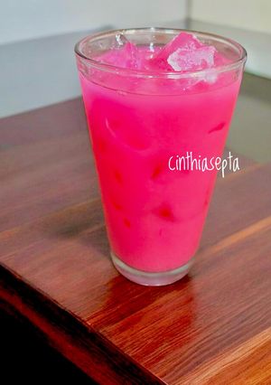 Foto resep Es Yakult Strawberry