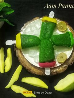 A picture of Aam Panna Popsicles.