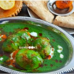 Hariyali Dum Aloo A picture of Hariyali Dum Aloo.