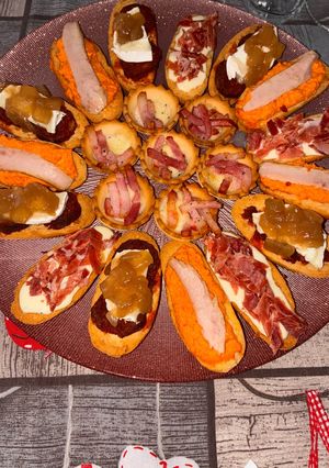 Una foto de Canapés Variados