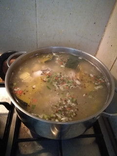 Una foto de Sopa de pollo panameña