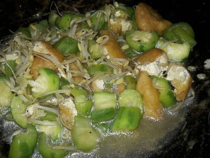 Langkah Mudah untuk Membuat Resep Tumis Gambas Oriental yang Bisa Manjain Lidah Anti Ribet, Uenak Banget