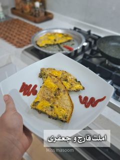 عکسی از دستور املت قارچ و جعفری