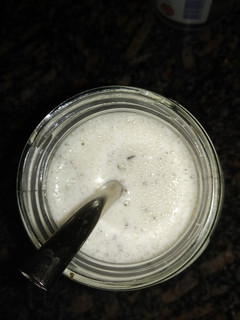 Una foto de Licuado de banana potenciado vegan 💯😎😍