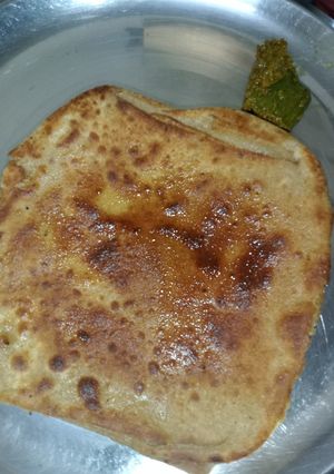 हींग का पराठा (Hing ka paratha recipe in Hindi) रेसिपी मुख्य फोटो