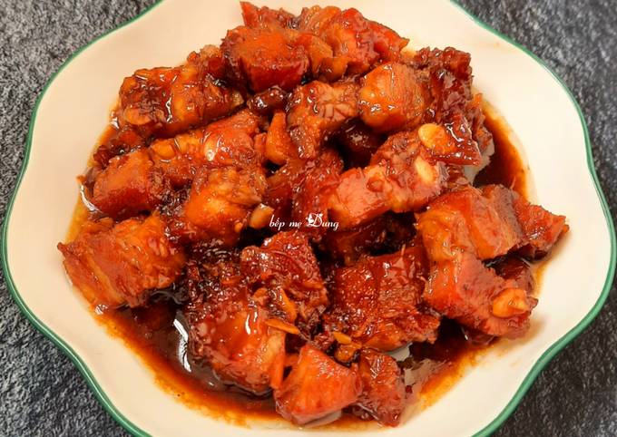 Thit heo kho quet