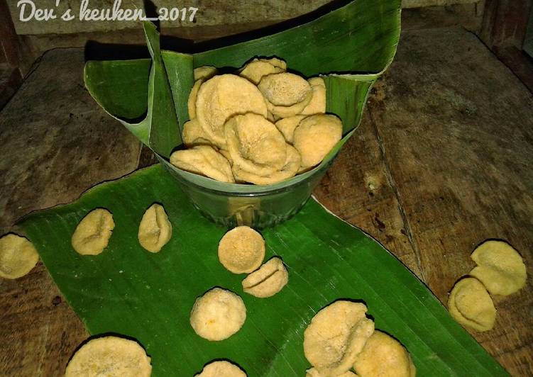 Kerupuk Tahu