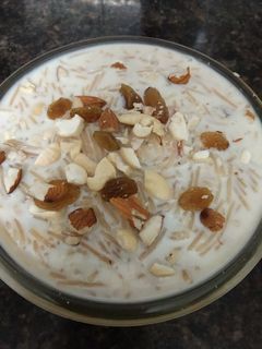 मीठी सेवइयां(MEETHI SEVAI RECIPE IN HINDI) रेसिपी मुख्य फोटो