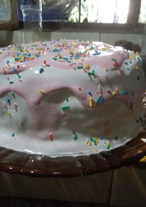 Una foto de Hice un bizcochuelo para el cumple de mi hija,👍😋👍