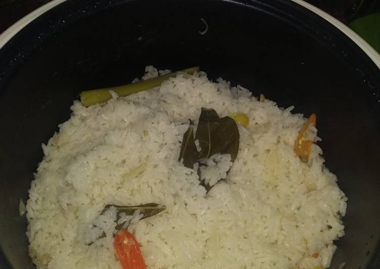 Rahasia Memasak Nasi Liwet Rice Cooker Yang Lezat