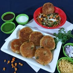 Aloo tikki A picture of Aloo tikki.