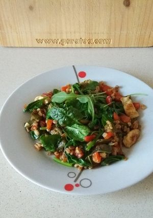 Foto principal de Espelta con pollo o verduras