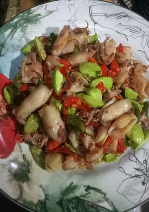 Foto resep Tumis cumi 🐙 Pete